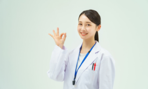 女性の医者